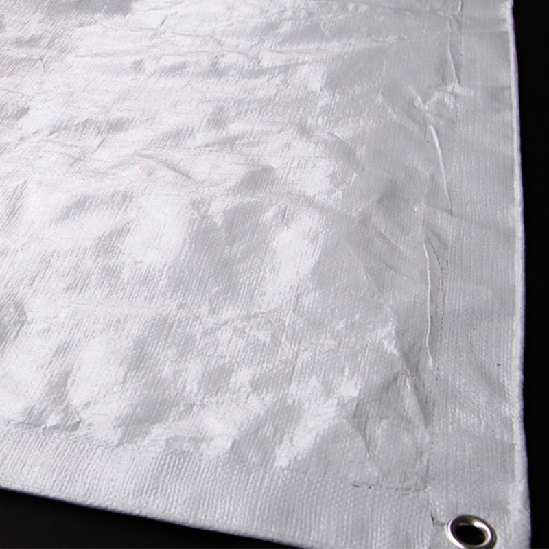 Prelate din plastic flexibile ranforsate 4x5m pentru adapost temporar