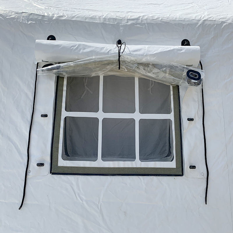 Cort gonflabil pentru dispensarul Crucii Roșii de 30 m²