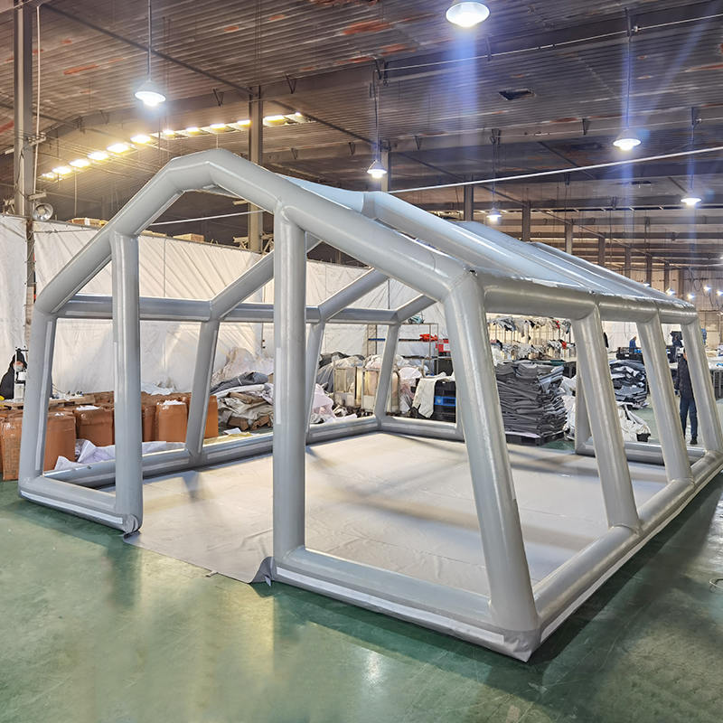 Cort gonflabil multifuncțional cu desfășurare rapidă de 42 m²